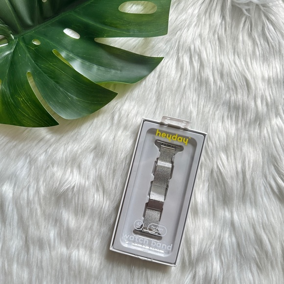 ⭐️ Brand New Apple Watch Band 42mm - Picture 5 of 7